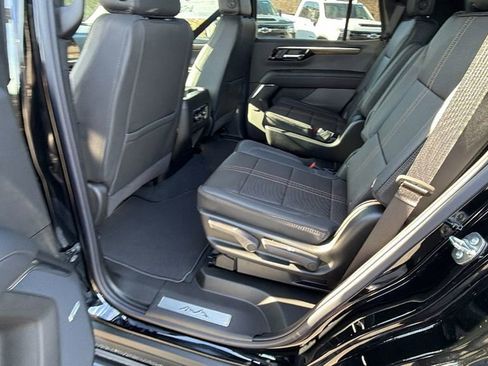 New 2026 Chevrolet Tahoe High Country image 17