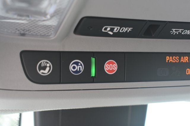 Used 2023 GMC Terrain SLE w/ Driver Convenience Package FWD image 29
