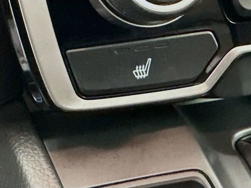 Certified 2020 Honda CR-V Touring image 21