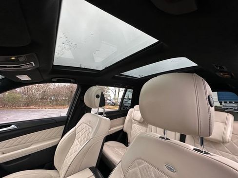 Used 2017 Mercedes-Benz GLS 550 GLS 550 image 37