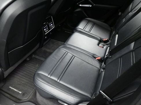 Certified 2021 Porsche Cayenne Turbo AWD/4WD image 14