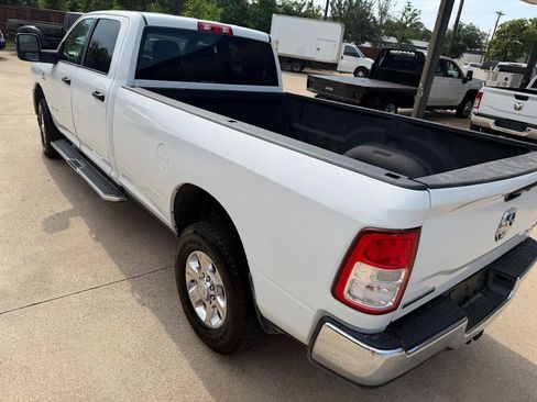 Used 2024 RAM 3500 Big Horn AWD/4WD image 11