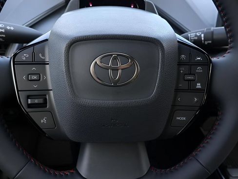 New 2026 Toyota Prius Plug-In Hybrid FWD image 18