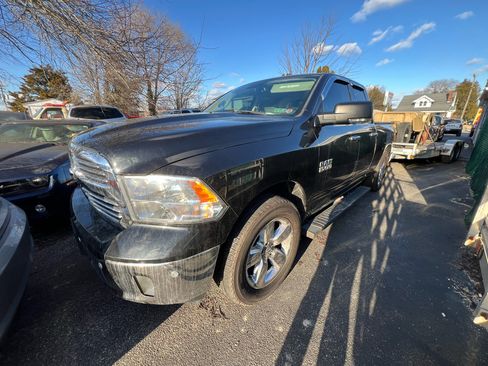 Used 2017 RAM 1500 Big Horn image 5
