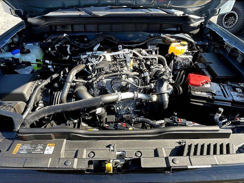 New 2025 Ford Bronco Outer Banks AWD/4WD image 11