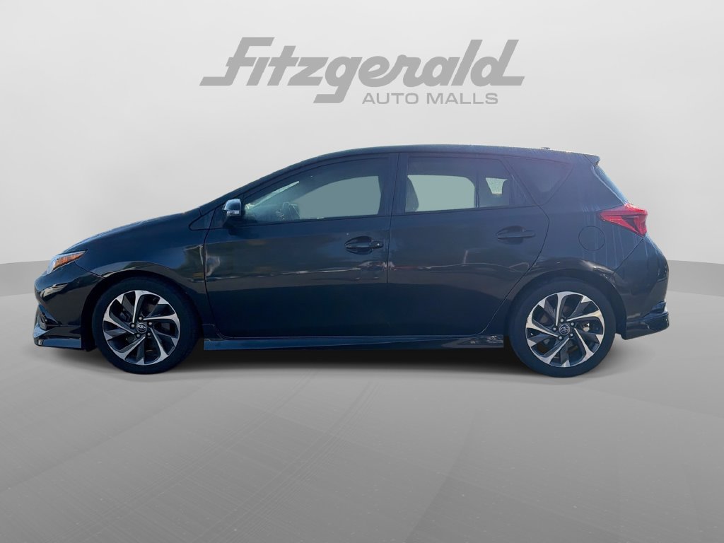 Used 2017 Toyota Corolla iM FWD image 6