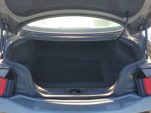 Used 2025 Ford Mustang GT Premium image 9