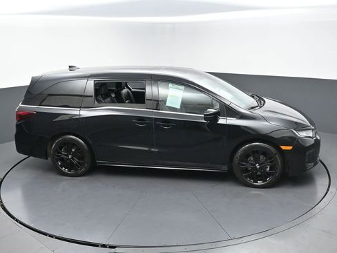 Used 2025 Honda Odyssey Sport-L image 41