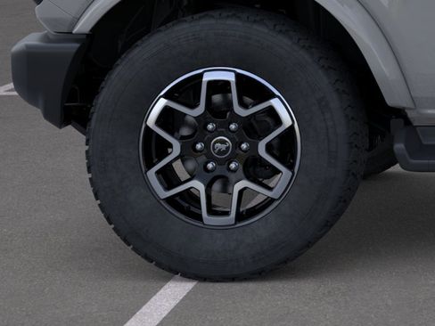New 2026 Ford Bronco Outer Banks AWD/4WD image 21