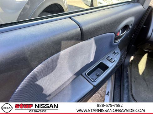 Used 2004 Saturn ION Level 2 w/ Power Pkg image 14