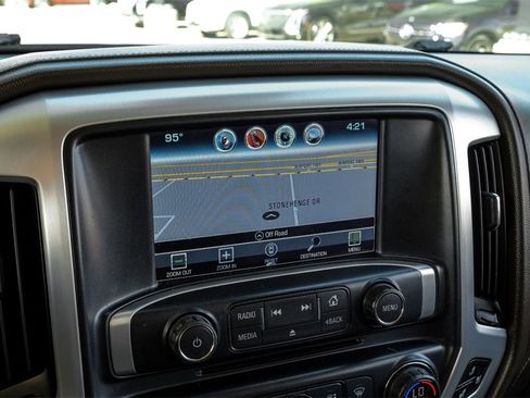 Used 2017 GMC Sierra 1500 SLT image 19