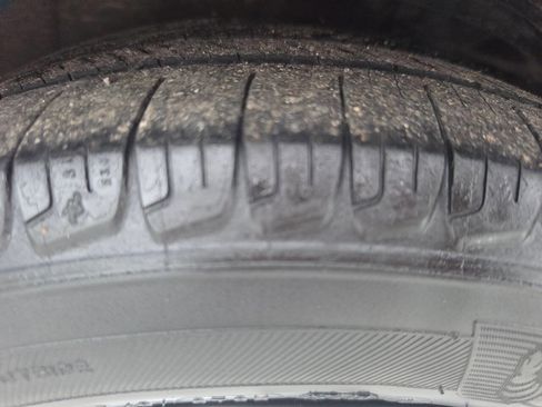 Used 2009 Toyota Camry FWD image 45