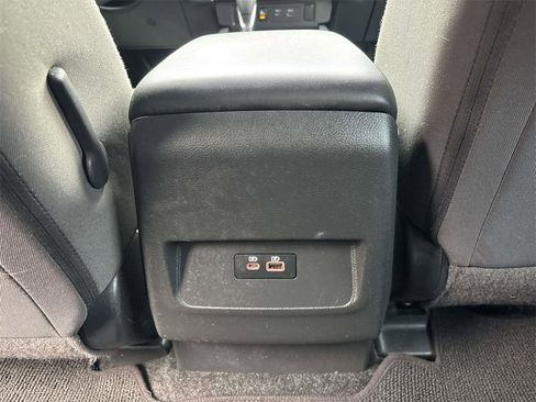 Used 2023 Nissan Frontier SV w/ Midnight Edition Package image 14