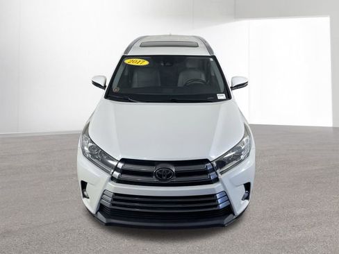 Used 2017 Toyota Highlander Limited image 46