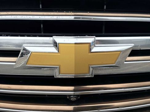 Used 2023 Chevrolet Tahoe High Country image 32