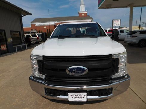Used 2017 Ford F250 XL w/ Power Equipment Group image 2