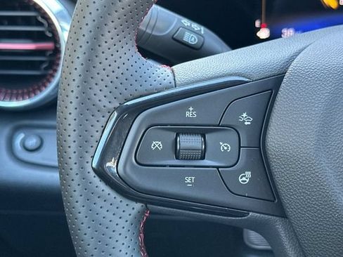 New 2026 Chevrolet Trax RS w/ Driver Confidence Package FWD image 32