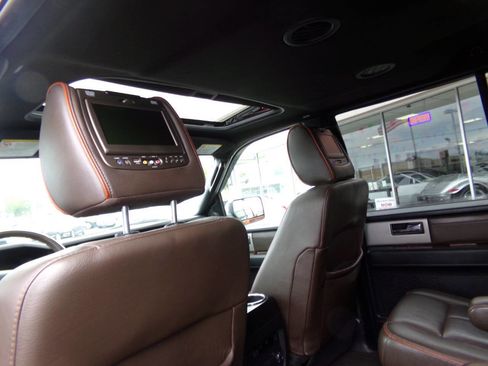 Used 2015 Ford Expedition EL King Ranch image 16