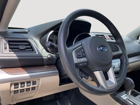 Used 2015 Subaru Outback 2.5i Limited AWD/4WD image 21