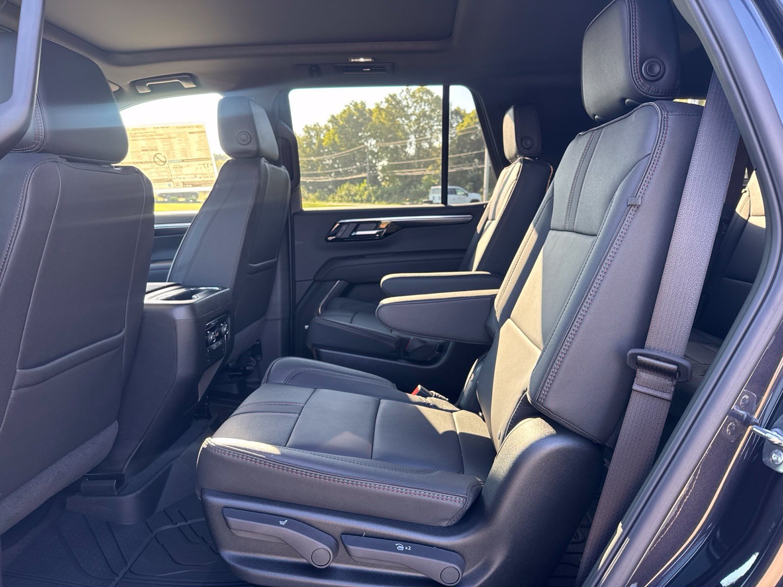New 2026 Chevrolet Tahoe RST w/ Comfort Package AWD/4WD image 16
