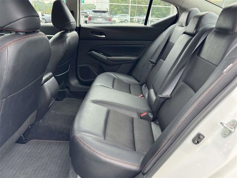 Used 2024 Nissan Altima 2.5 SR image 16