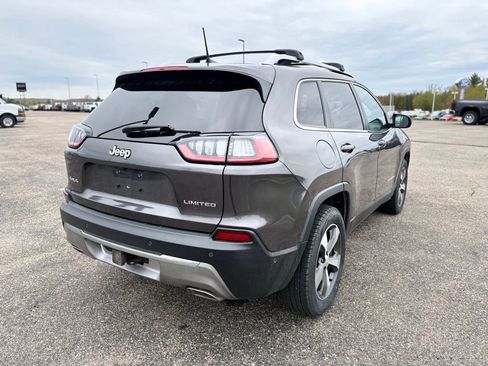 Used 2021 Jeep Cherokee Limited w/ Trailer Tow Group AWD/4WD image 6