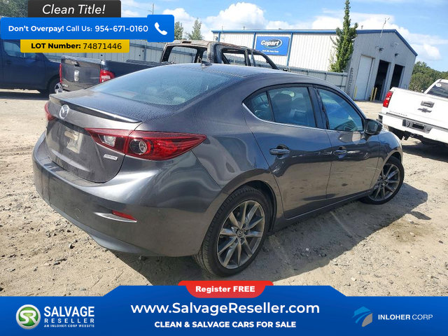Used 2018 MAZDA MAZDA3 Touring FWD image 4