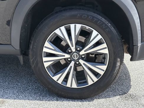 Used 2021 Nissan Rogue SV AWD/4WD image 30