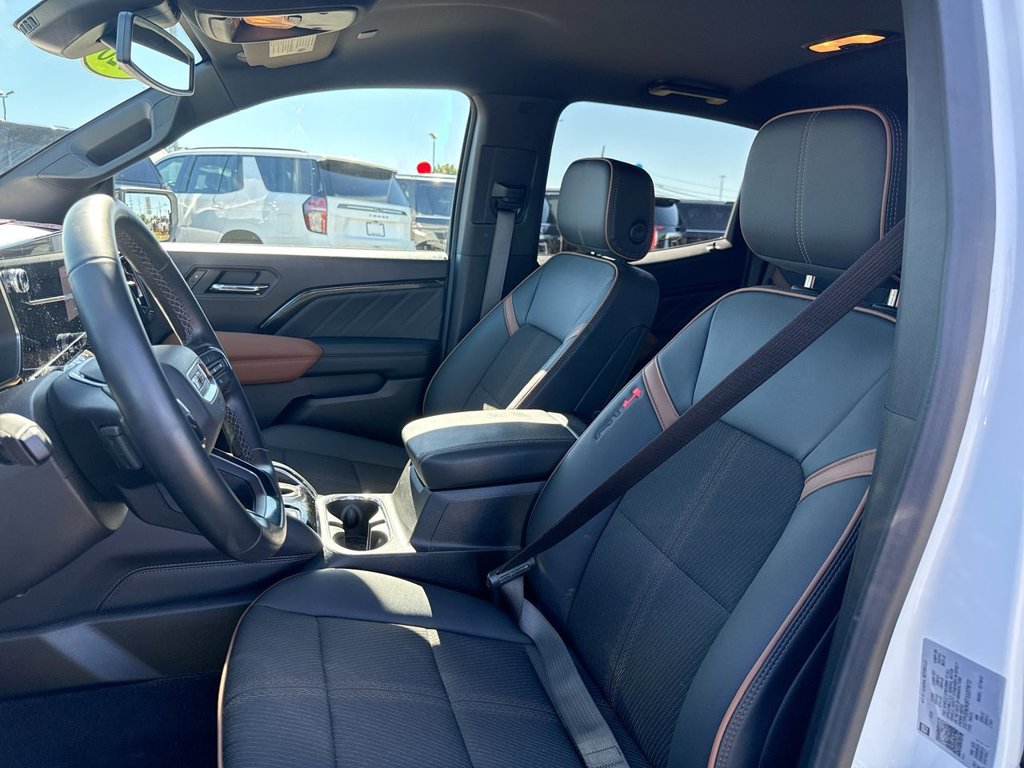Used 2026 GMC Canyon AT4 AWD/4WD image 21