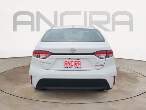 Used 2024 Toyota Corolla LE image 9