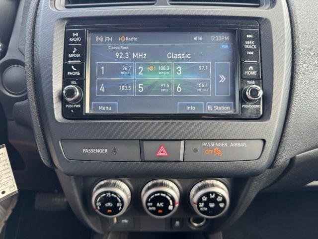 Used 2023 Mitsubishi Outlander Sport ES AWD/4WD image 7