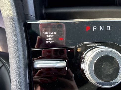 New 2025 Jeep Grand Cherokee Limited image 14