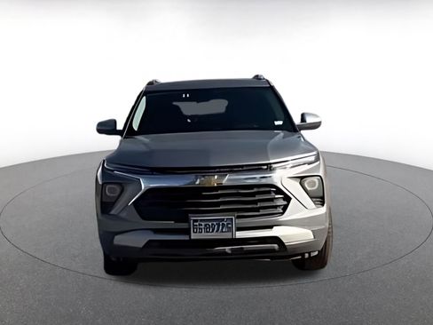 Used 2025 Chevrolet TrailBlazer LT w/ Driver Confidence Package image 14