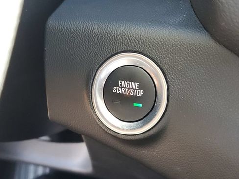 Certified 2023 GMC Terrain SLE w/ Driver Convenience Package AWD/4WD image 25