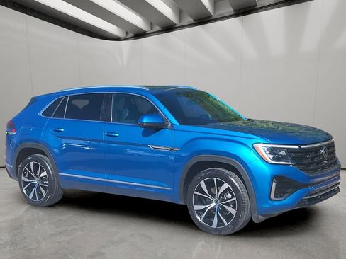 Used 2024 Volkswagen Atlas Cross Sport SEL Premium R-Line AWD/4WD image 5