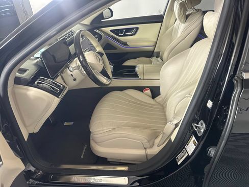 Certified 2023 Mercedes-Benz S 580 4MATIC Sedan image 3