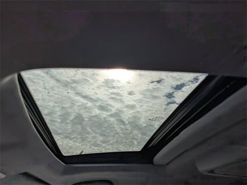 Used 2021 Honda Pilot Touring image 19