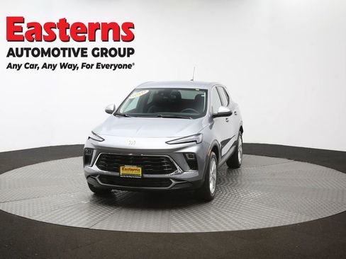 Used 2025 Buick Encore GX Preferred FWD image 53