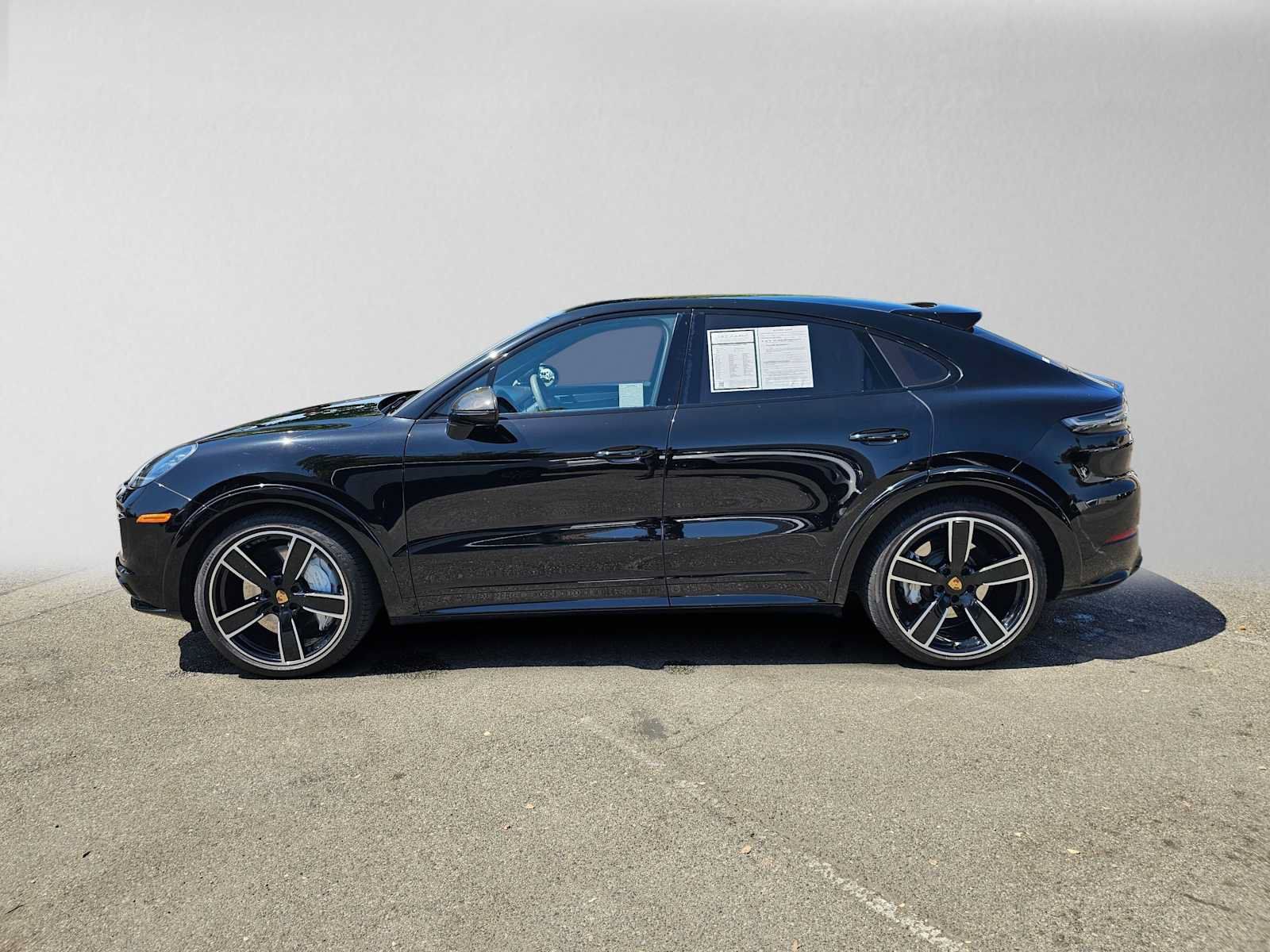 Used 2022 Porsche Cayenne Turbo AWD/4WD image 6