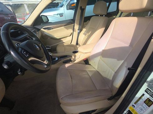 Used 2015 BMW X1 sDrive28i RWD image 7