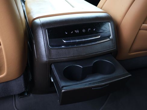 Used 2022 Cadillac Escalade ESV Sport w/ Touring Package image 18