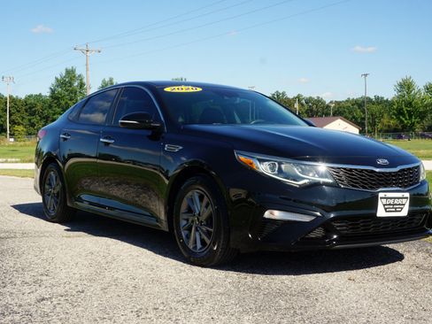 Used 2020 Kia Optima LX image 4