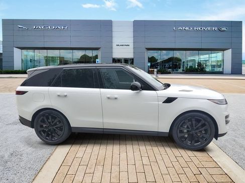 New 2026 Land Rover Range Rover Sport SE AWD/4WD image 4
