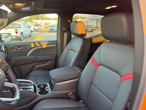 New 2026 Chevrolet Colorado Z71 w/ Technology Package image 13