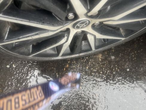 Used 2022 Toyota Camry SE w/ Cold Weather Package image 27