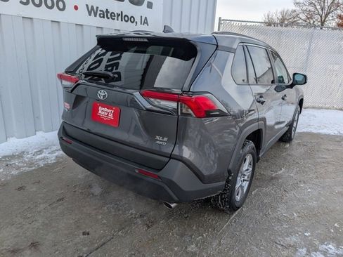 Used 2024 Toyota RAV4 XLE image 23