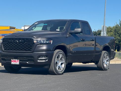New 2026 RAM 1500 Express RWD image 7