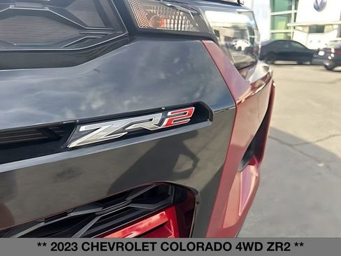 Used 2023 Chevrolet Colorado ZR2 w/ ZR2 Convenience Package III AWD/4WD image 10