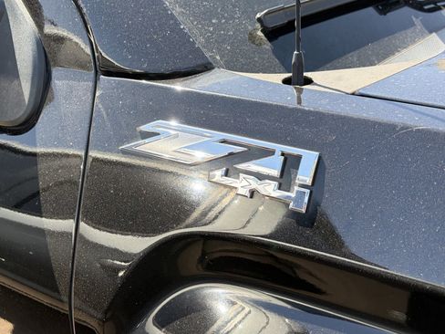 Used 2018 GMC Sierra 1500 SLT AWD/4WD image 7