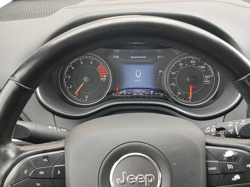Used 2021 Jeep Cherokee Trailhawk w/ Technology Group AWD/4WD image 12
